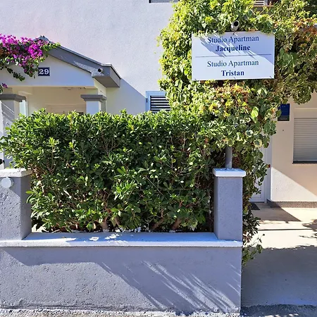 Tristan Apartamento *